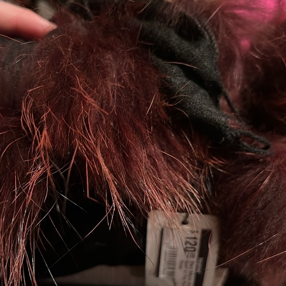 Randi & Will Women's Merino Wool/Silk Black w Burgundy Fox Fur Scarf 76 … - Picture 3 of 4